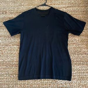 Lululemon Metal Vent Breathe Short Sleeve Shirt